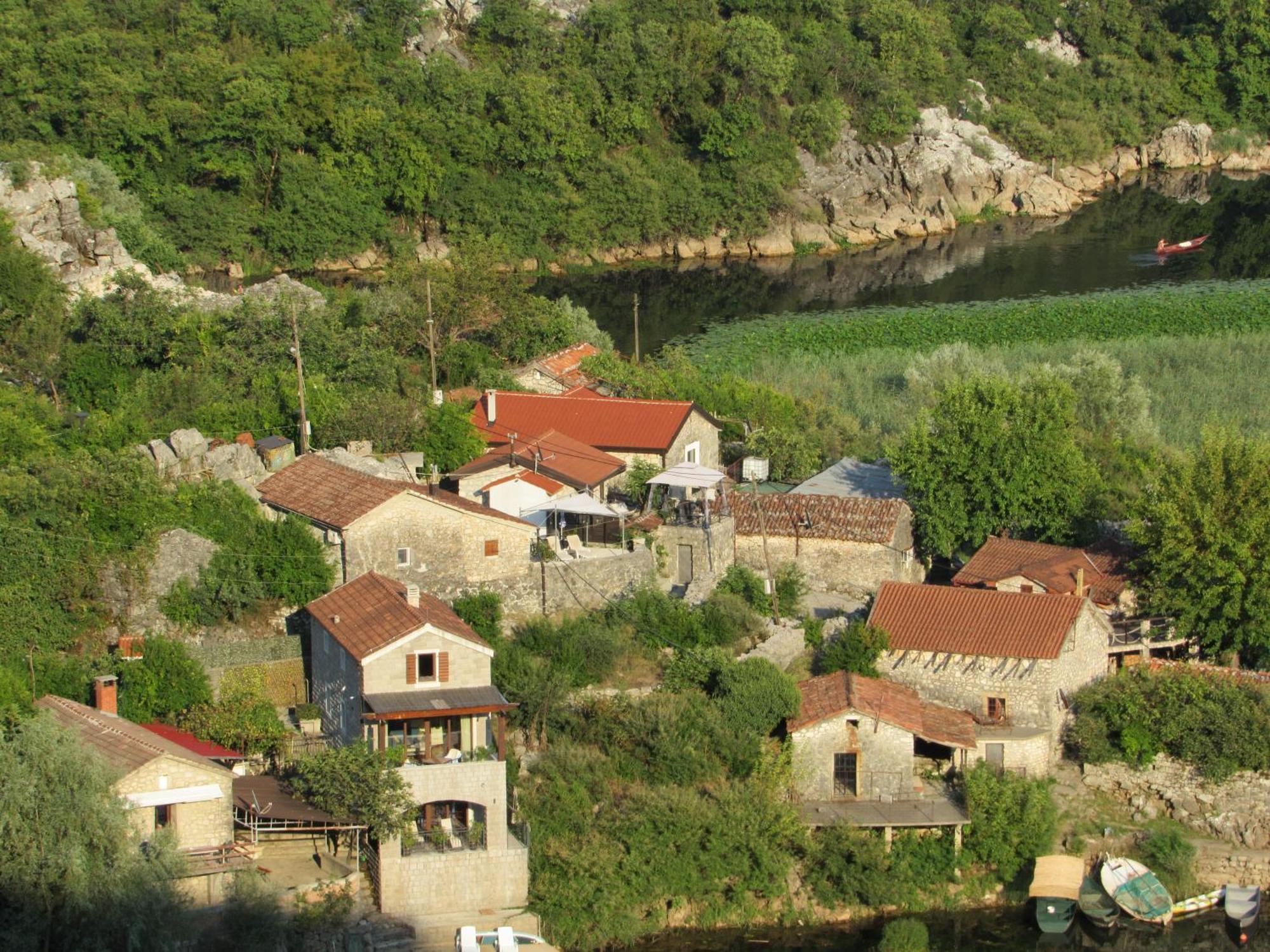 Feel The Karuch Villa Cetinje Buitenkant foto